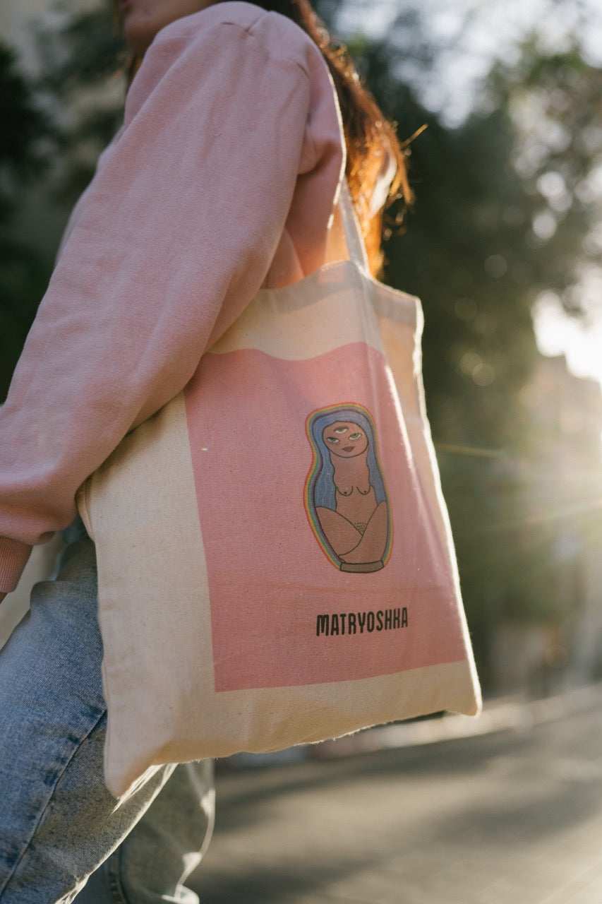 Matryoshka bag